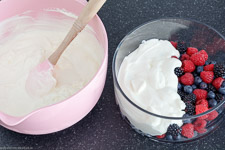Berry layered dessert with curd cheese and Frischk—se