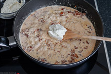 Cream Hähnchen with Mozzarella