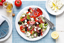 Greek salad – so fast and easy